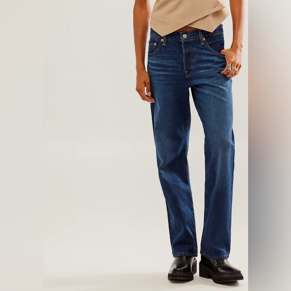 Levis 501 90s women’s jeans, Dark Wash